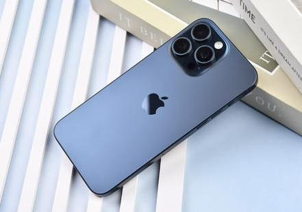 唐河苹果维修点分享iPhone 15 Pro Max屏幕更换全新实操风险 